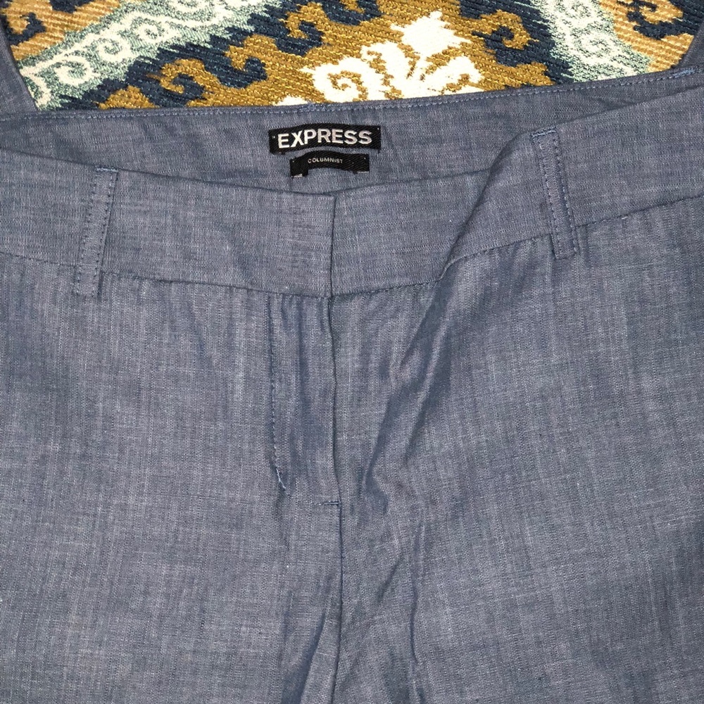 Express-Mid rose ankle Columnist pant.